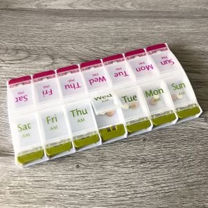 Easy Open 7 Day Pill Box