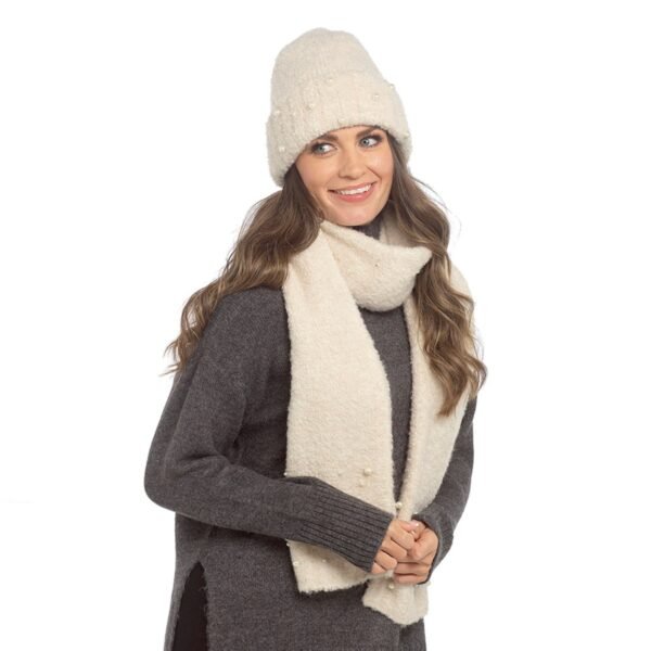 Fluffy Faux Pearl Beanie – Cream