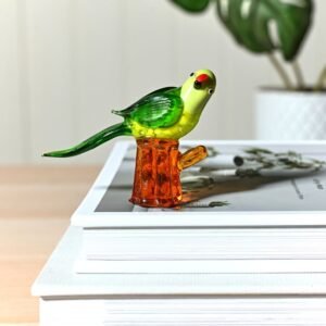 Objets D'Art Glass Figurine - Polly Parrot Objets D'Art Glass Figurine - Polly Parrot