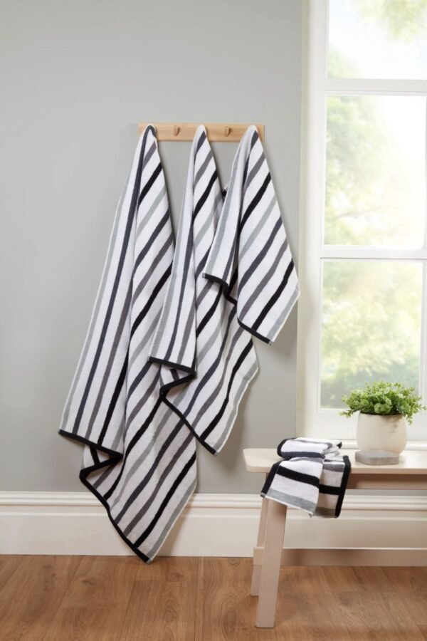 Amalfi 6-Piece Towel Bale – Black